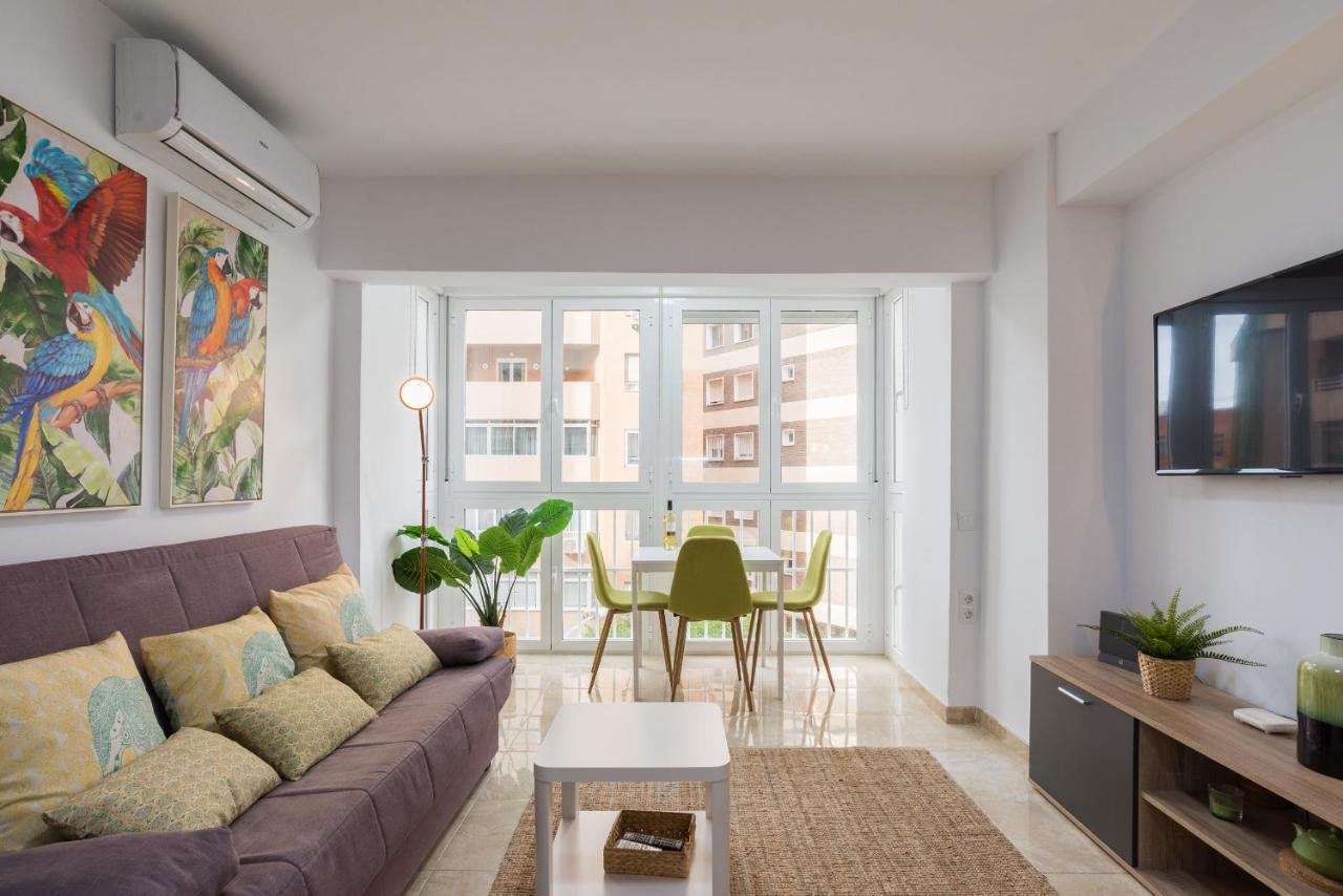 Mp5-Just Renovated Apartment Right On The Beach Málaga Extérieur photo